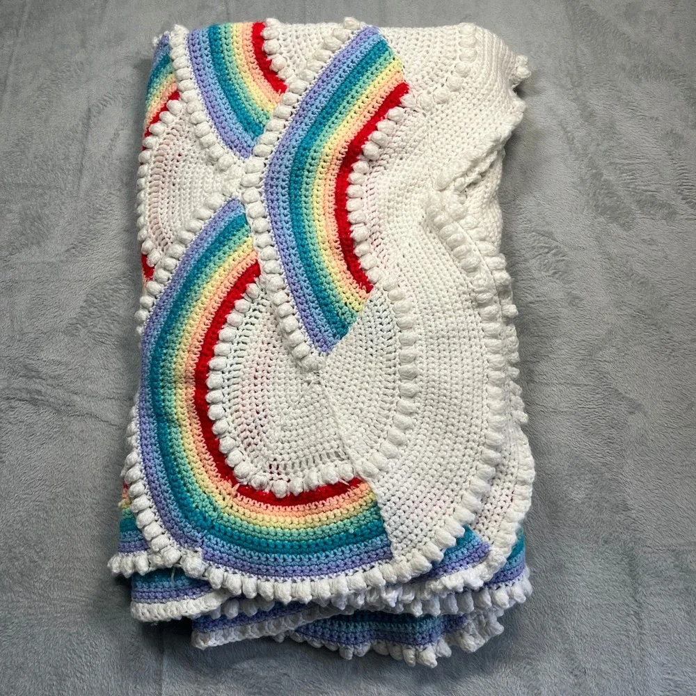 Handmade Crochet Blanket White Rainbow Bobble Stitch Scalloped Throw 80x60